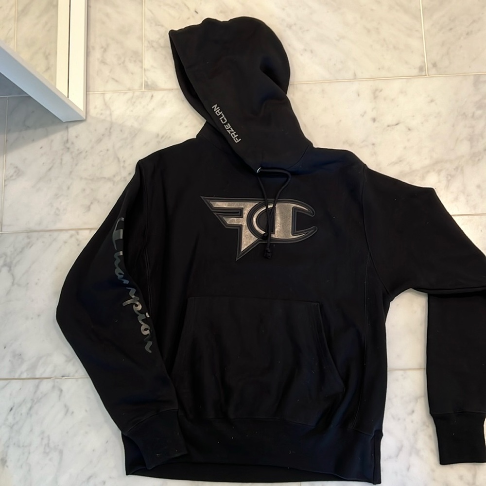 Champion-Faze Clan Colin black oops two ply hoodie sweatshirt size M